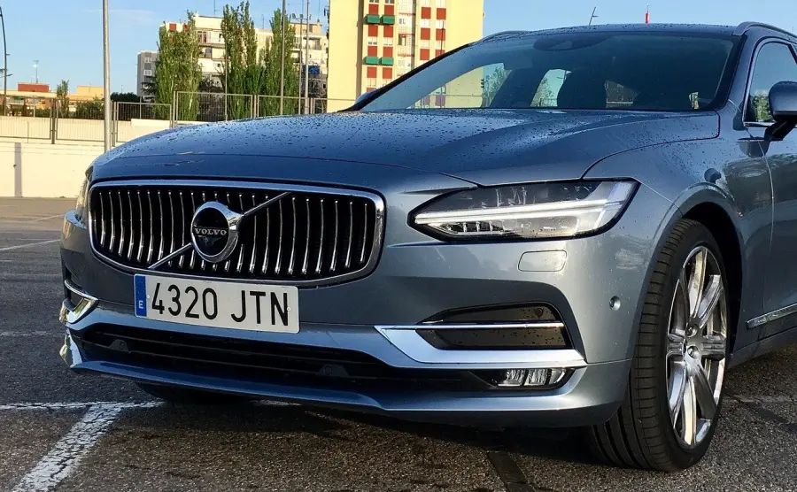 Volvo XC40 Recharge: Recensione